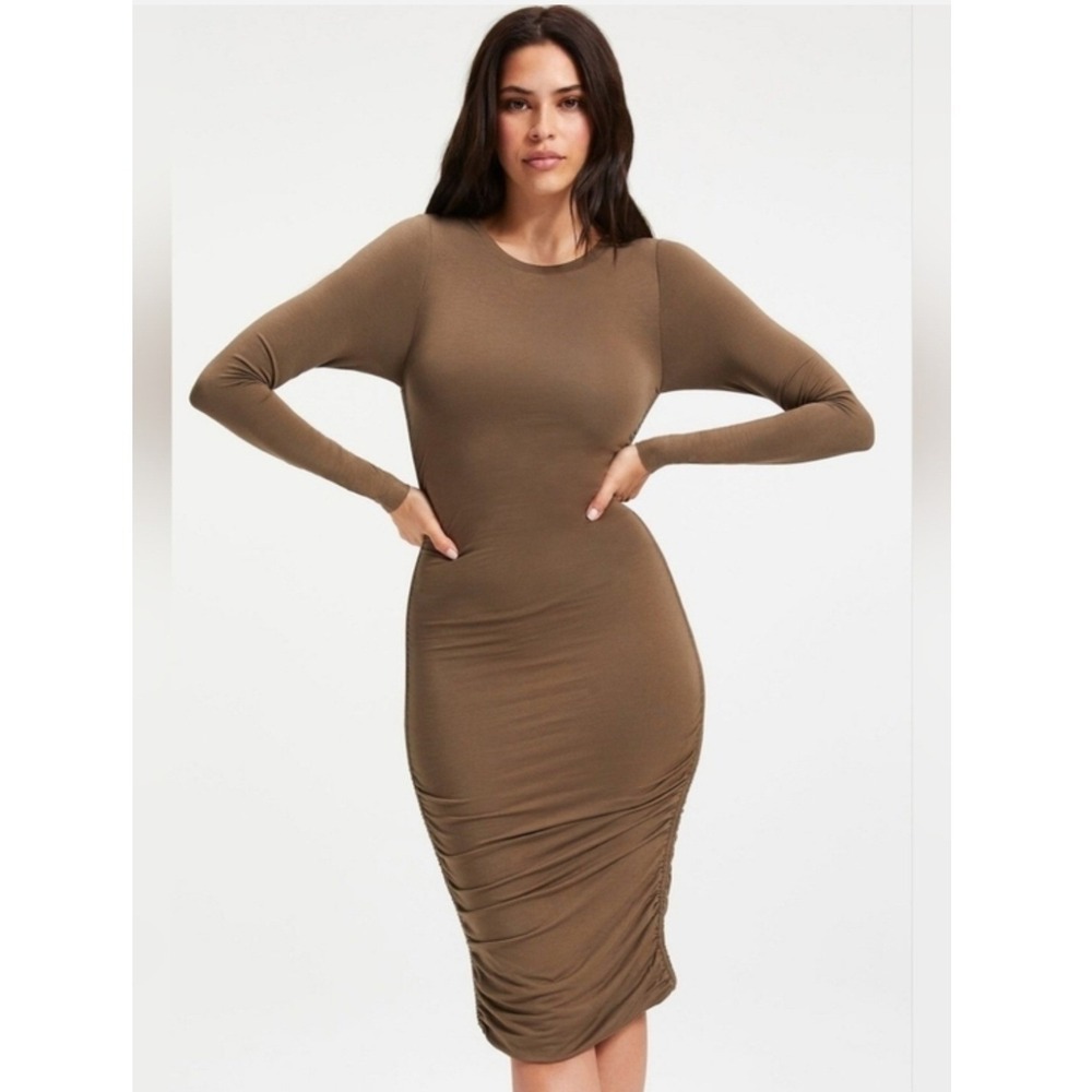 Good American Ruched Bodycon Midi in Fog Dress Size 4 US XL GP0911
